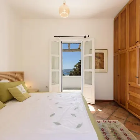 6br With Private Pool, 4 Baths & Garden -padma Αγκαιριά