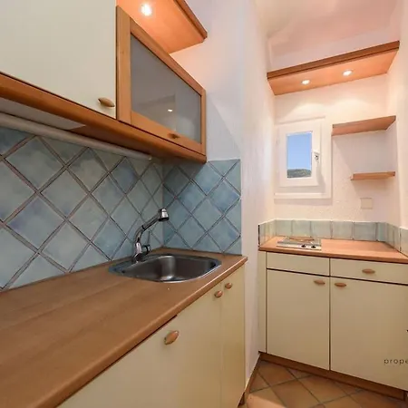 Appartamento 6br With Private Pool, 4 Baths & Garden -padma