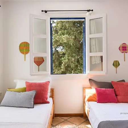 Апартаменты 6br With Private Pool, 4 Baths & Garden -padma *