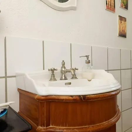 6br With Private Pool, 4 Baths & Garden -padma