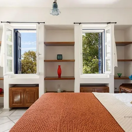 6br With Private Pool, 4 Baths & Garden -padma Angairiá