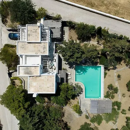 6br With Private Pool, 4 Baths & Garden -padma Appartamento *