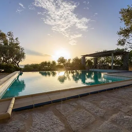 6br With Private Pool, 4 Baths & Garden -padma *