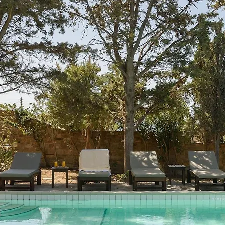 Appartamento 6br With Private Pool, 4 Baths & Garden -padma Angairiá